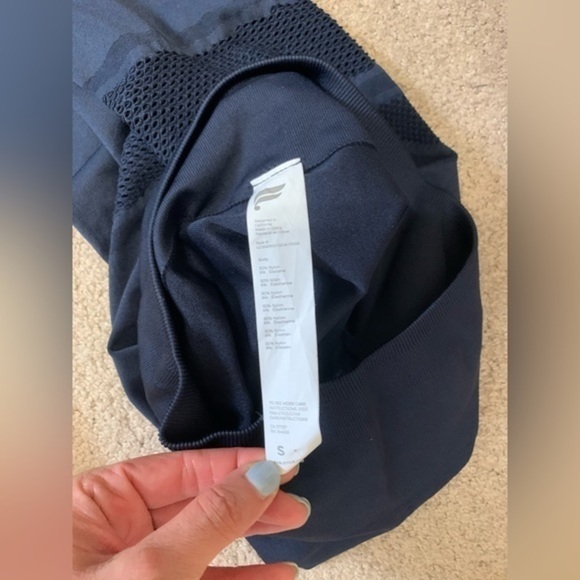 Fabletics Blue leggings with mesh design Size Small - Picture 5 of 5